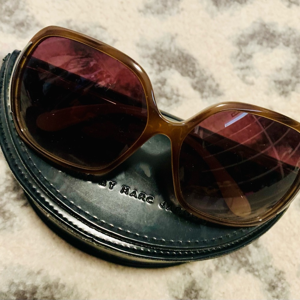 Marc by Marc Jacobs sunnies
